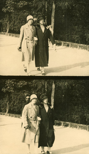 Alice og Astrid i 1927