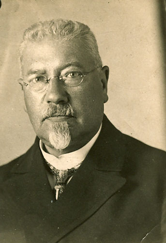 Aage Holm Danielsen