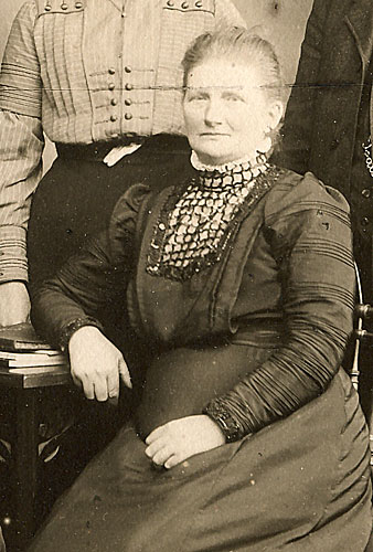 Caroline Justine Rasmussen - gift Hentzen